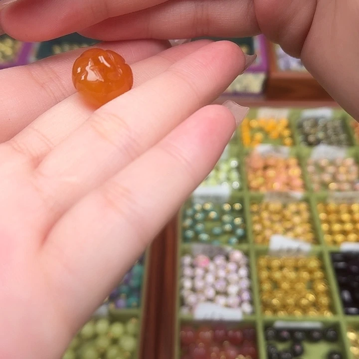 珐琅圆珠扣铜扣压襟盘扣