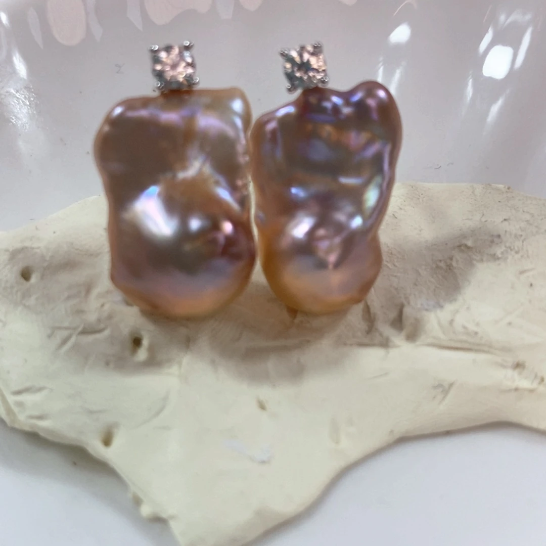 银S925镶嵌淡水珍珠耳饰