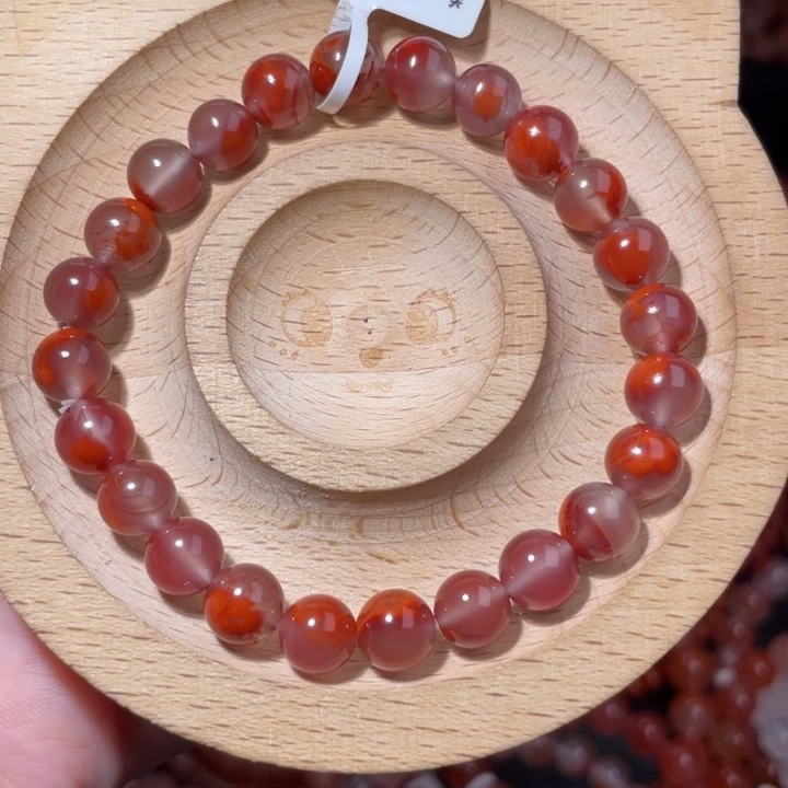 南红玛瑙未镶嵌8.3咪紫底飘花1495