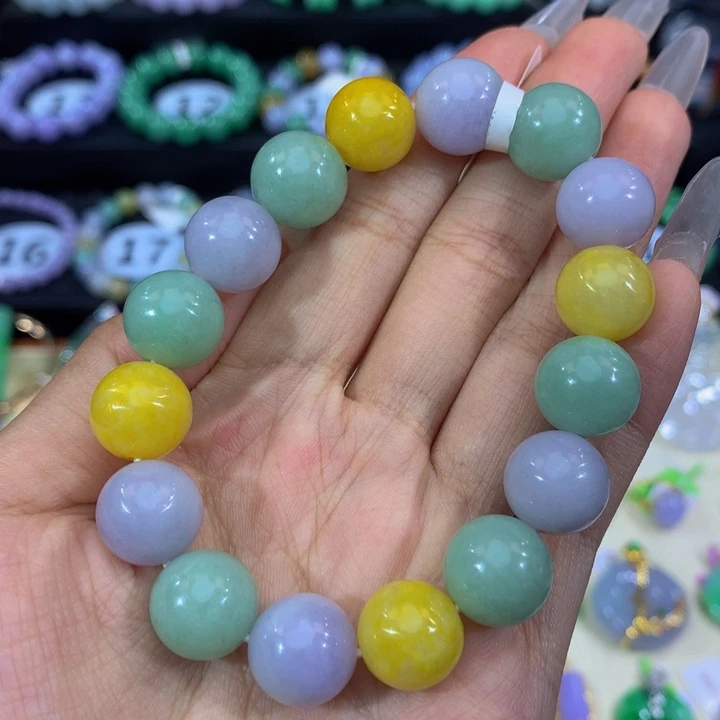 翡翠挂件未镶嵌翡翠12