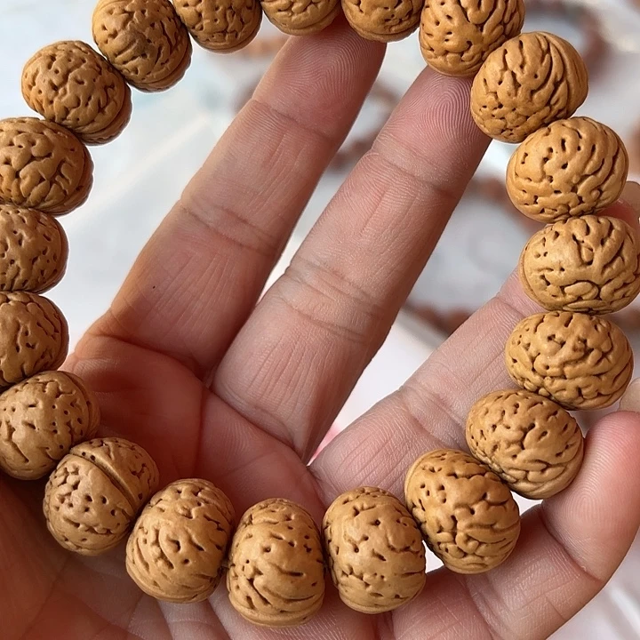 手串桃核野生小桃核纽扣、