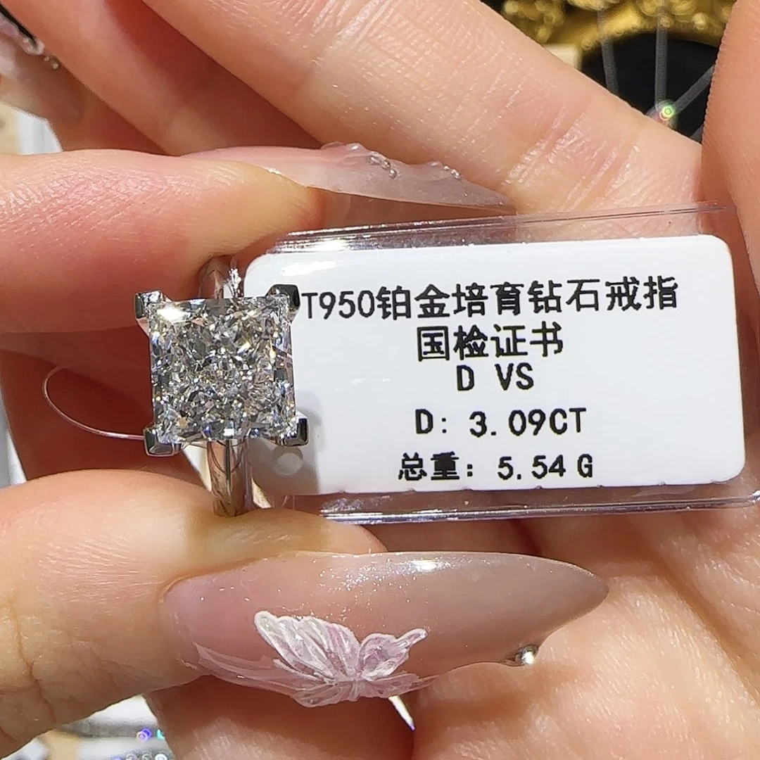 铂Pt950镶嵌实验室培育钻石3克拉公主方 11