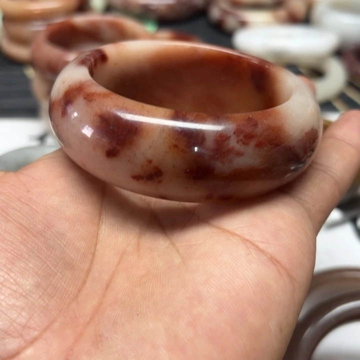 ****K石英岩玉合金颈饰