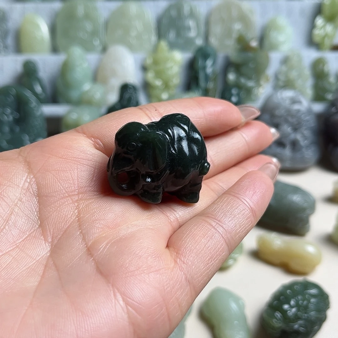 和田玉未镶嵌挂件