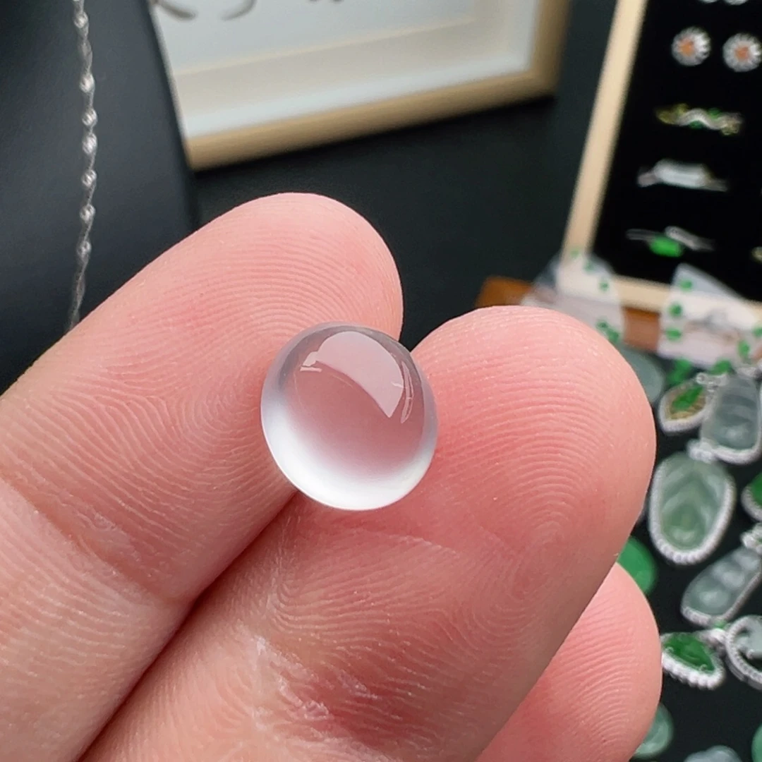 颈饰未镶嵌翡翠蛋面9.6