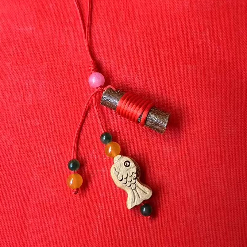 东南桃木枝小鱼男女手机挂件古风创意挂饰情侣可爱短款个性