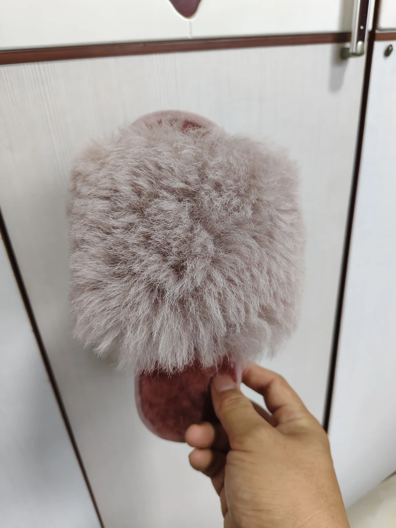 日系可爱毛毛拖鞋女时尚软底羊毛拖鞋适合居家外穿