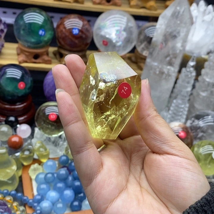 石材天然黄水晶随行