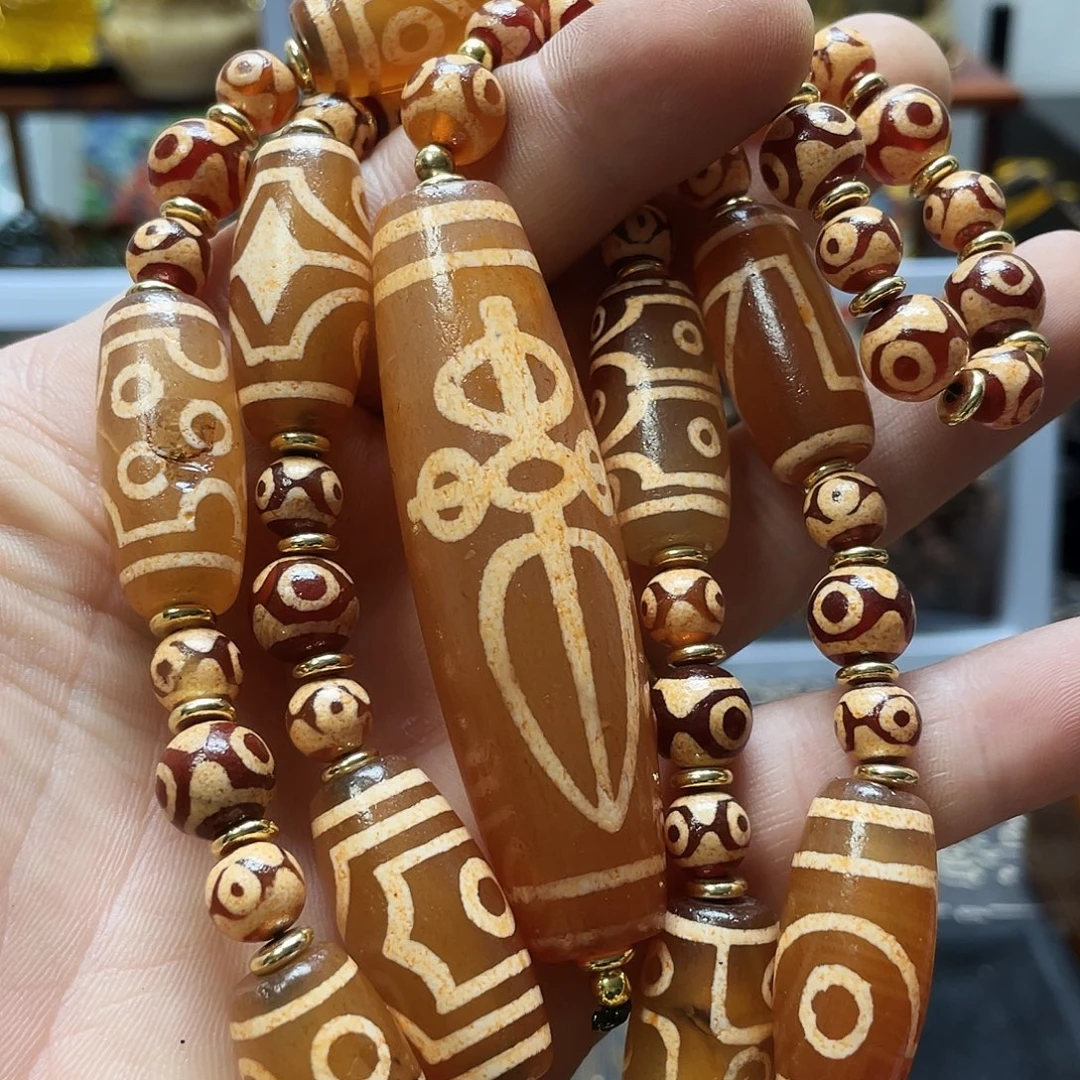 玛瑙/玉髓未镶嵌多样性发一