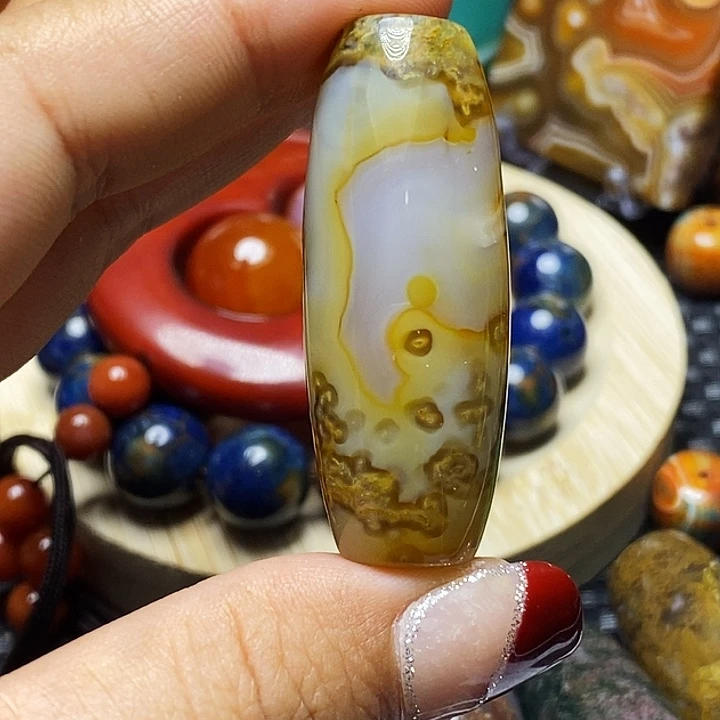 浅***华玛瑙/玉髓未镶嵌颈饰