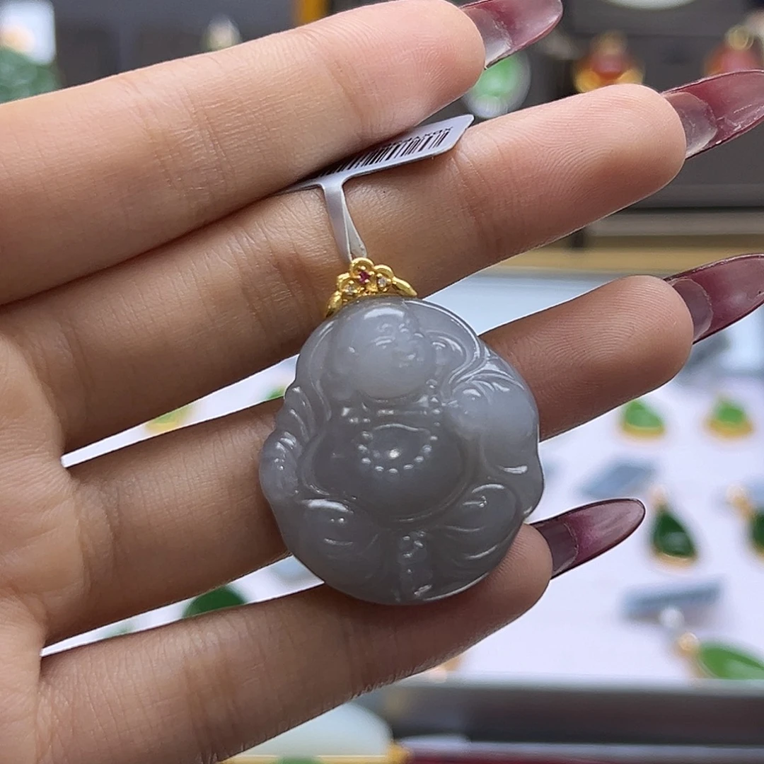 和田玉18K金镶嵌吊坠(赠链)