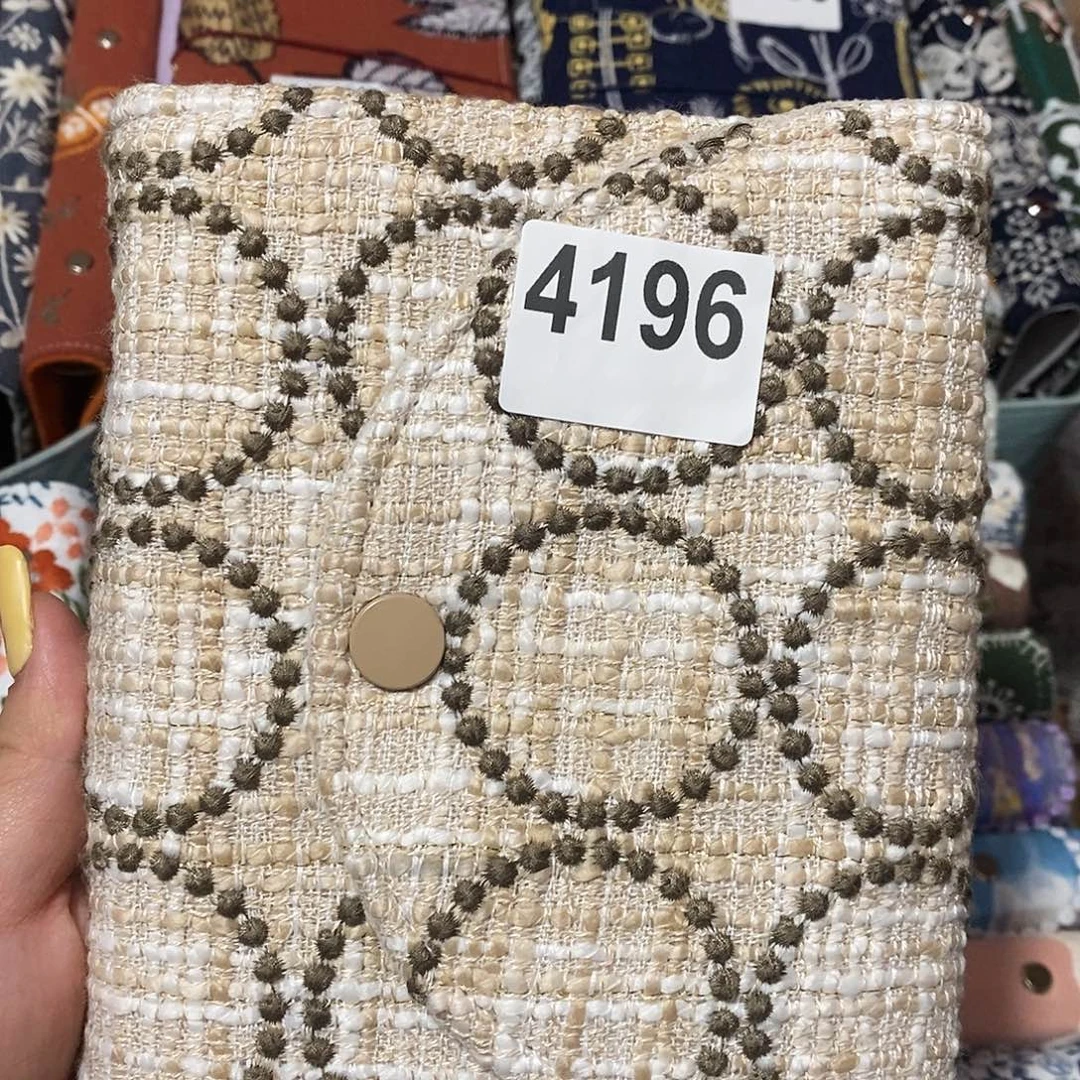 织绣奇葩A6三折活页送纸4196