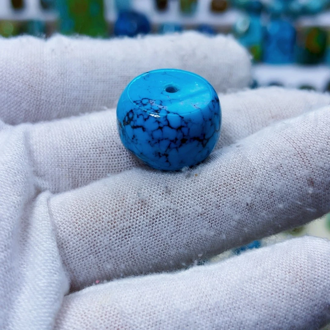 绿松石未镶嵌饰品