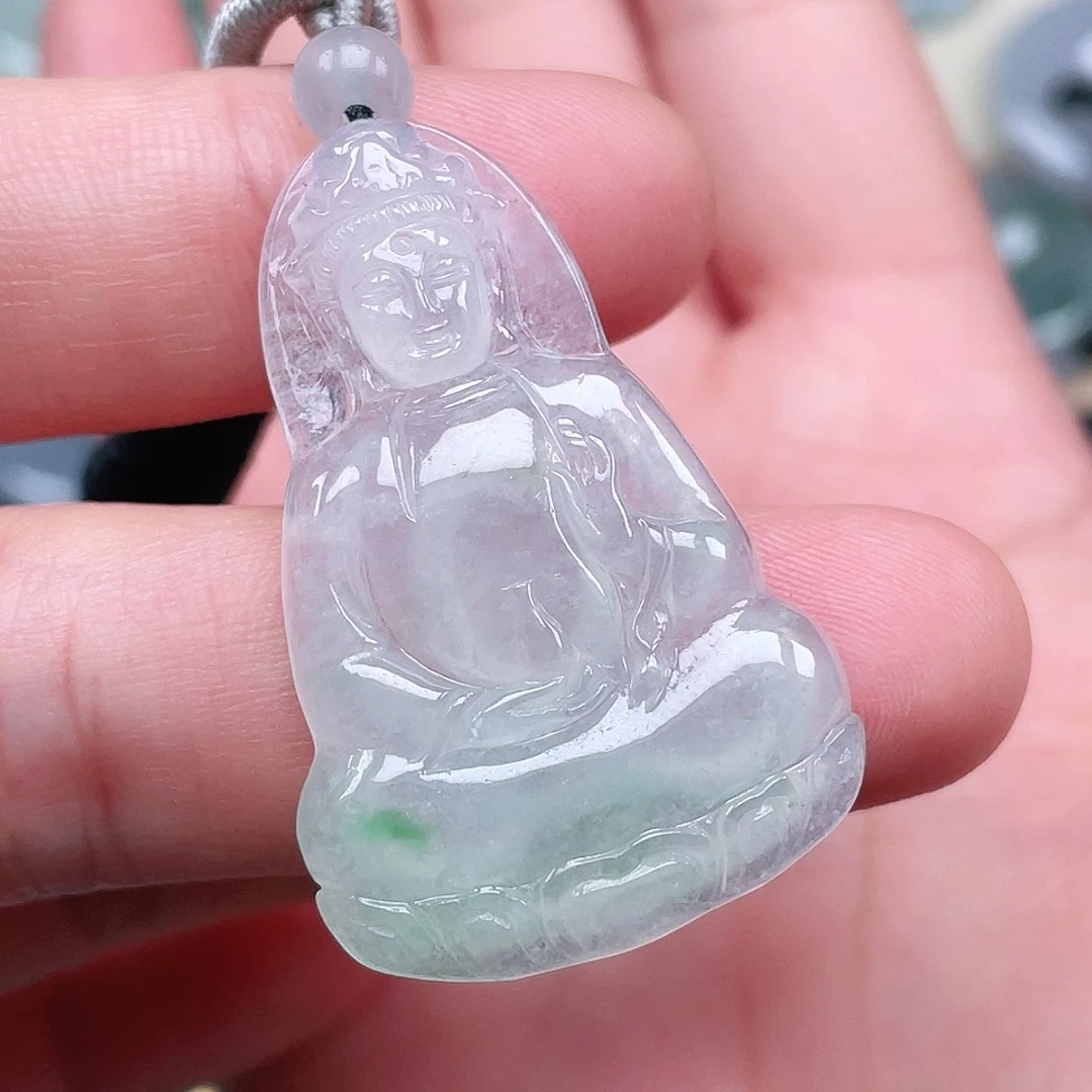 翡翠未镶嵌颈饰观音