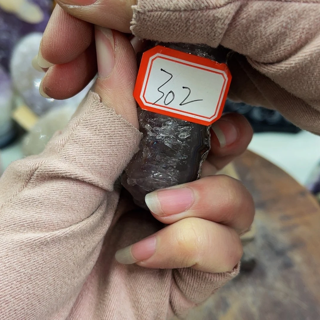 水晶随形摆件未镶嵌