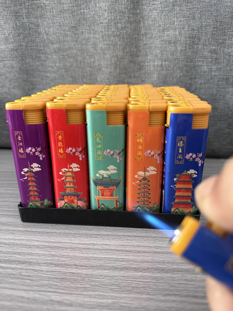 新款防风蓝焰直冲打火机加宽加厚高颜值充气耐用时尚商超便利店