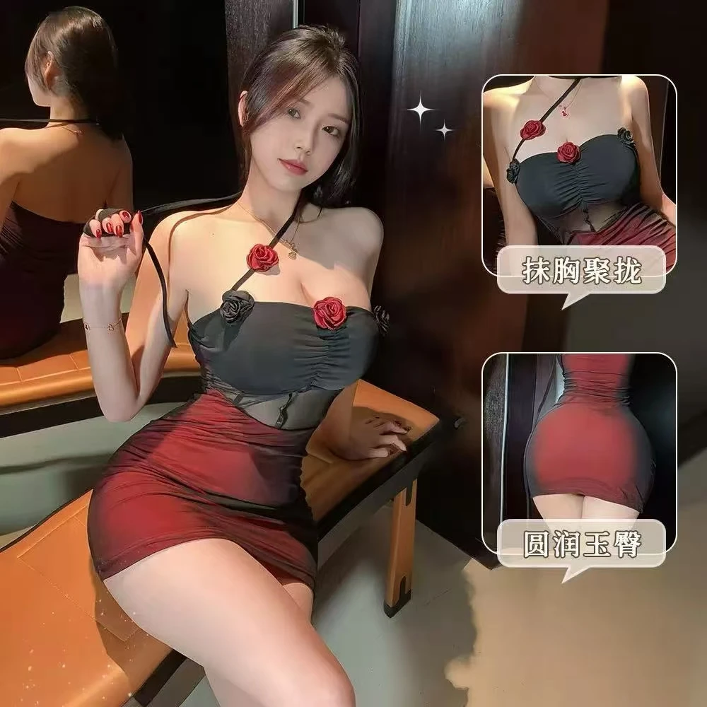 尚甜辣气质紧身包臀显瘦花朵挂脖露背网纱连衣裙【夜宴】