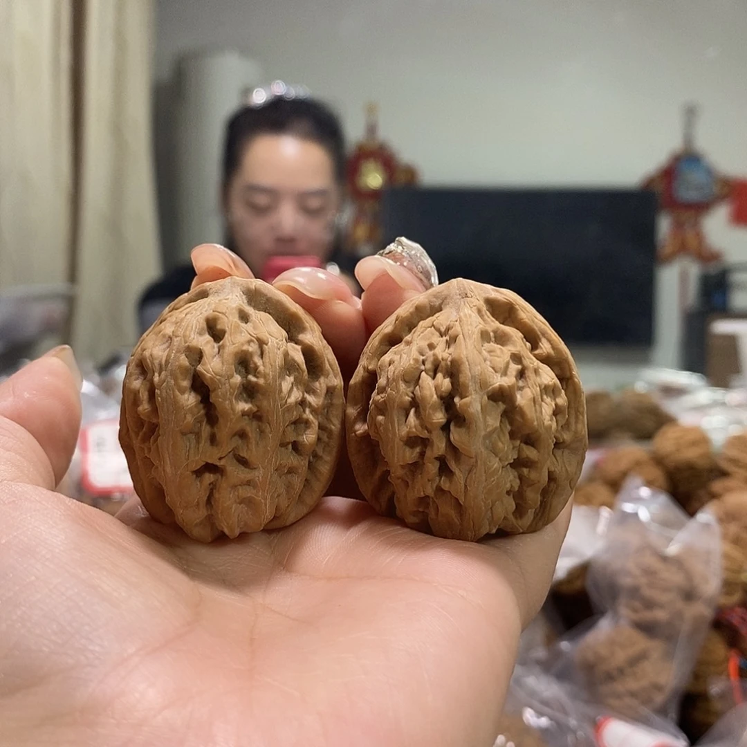 把件文玩核桃37红锦鲤有黄