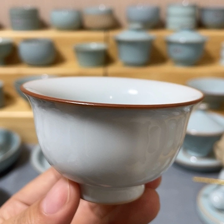 陶瓷杯子月白汝瓷压手杯75ml