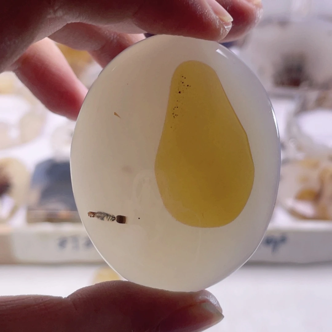 玛瑙/玉髓未镶嵌珠宝奇石