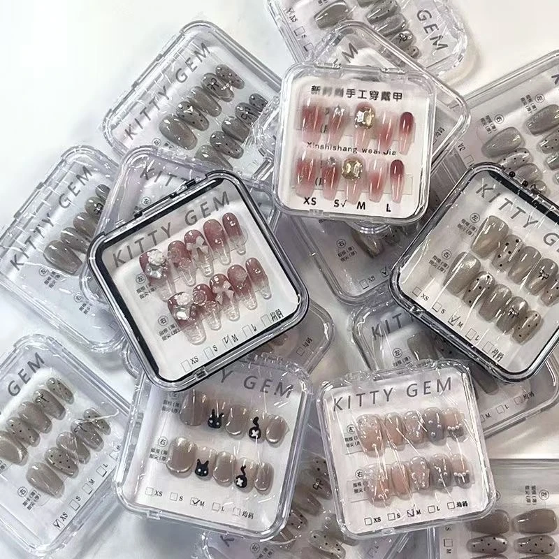 无钻穿戴甲片24片/盒均轻奢长短节日必备甲片气质美甲穿戴甲片