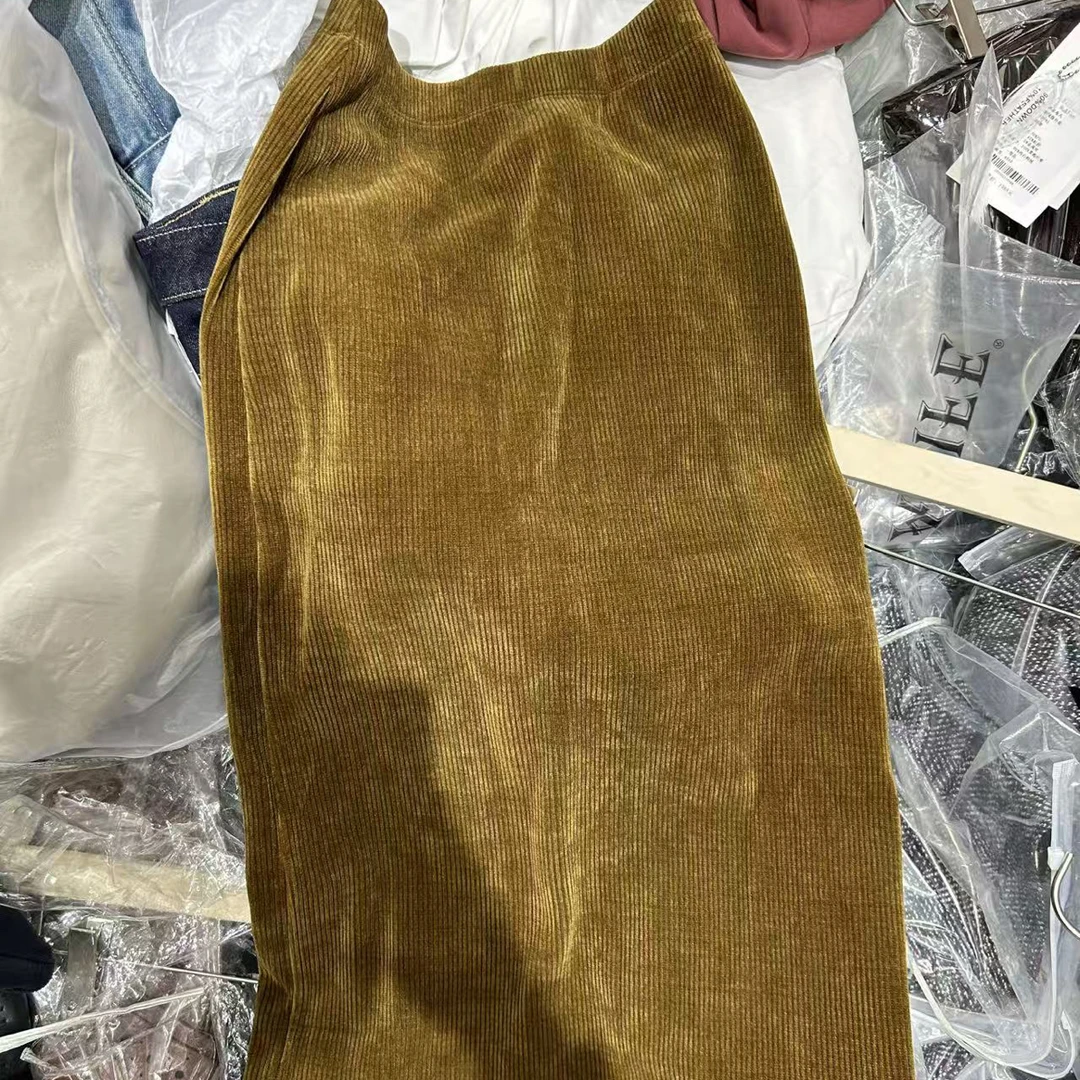 极简风百搭舒适灯芯绒半身裙 7321