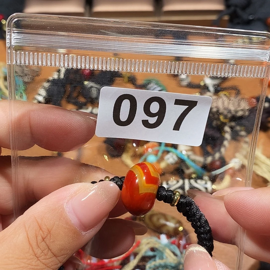 未镶嵌颈饰玛瑙/玉髓