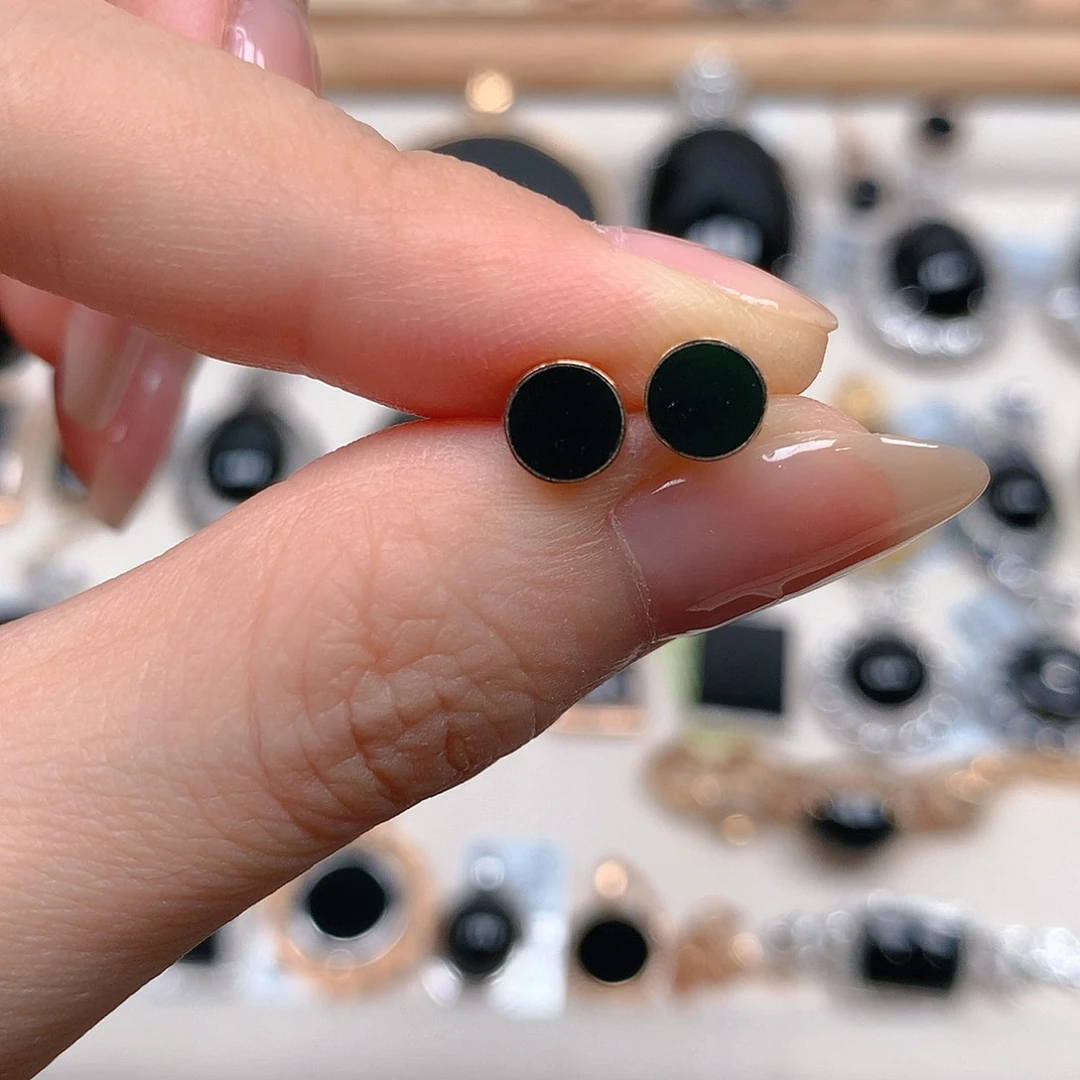 翡翠18K金镶嵌耳饰