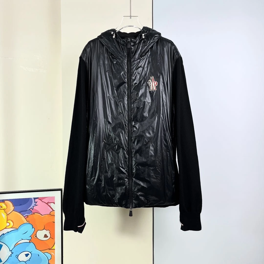 95新 MONCLER 95新/ Moncler/针织披肩拉链外套 /XL码/Xspa7091