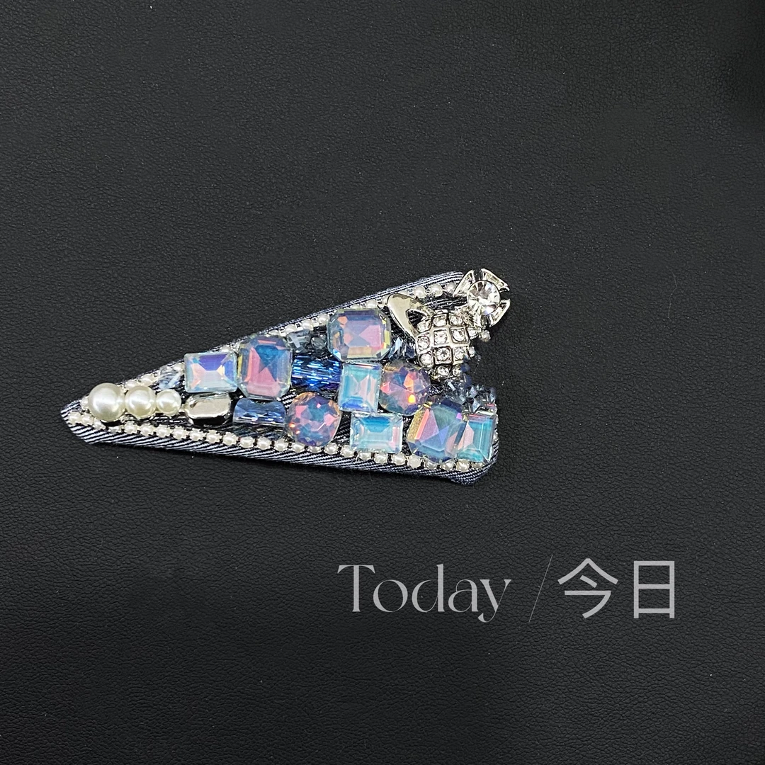 J011【宝蓝色满锆石发夹单只】