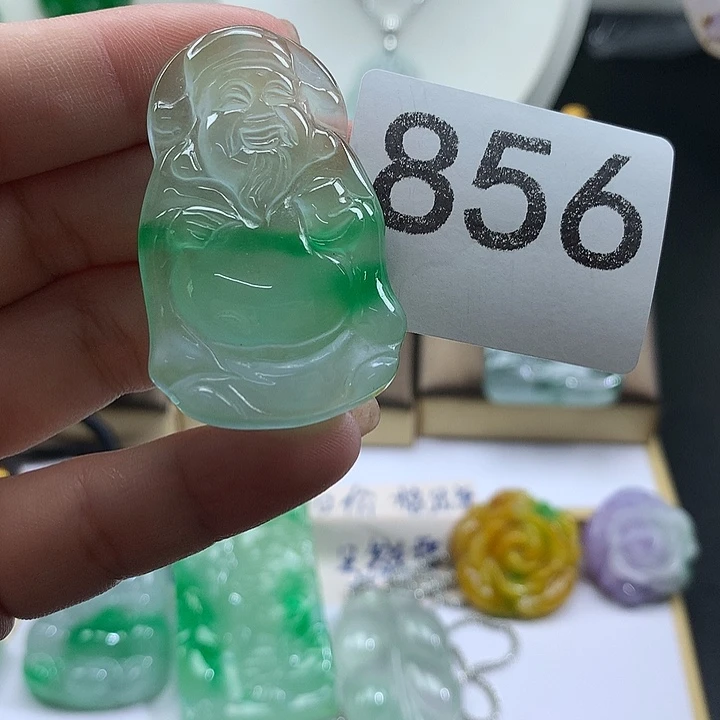 吊坠(赠链)未镶嵌翡翠