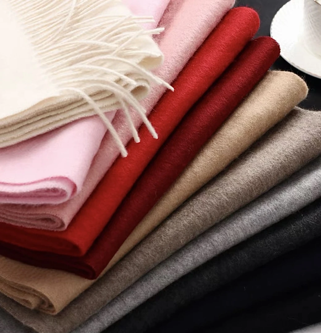 羊绒羊毛围巾轻奢风气质百搭秋冬保暖时尚