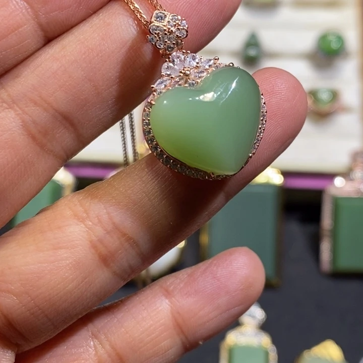 和田玉（碧玉）银S925镶嵌颈饰