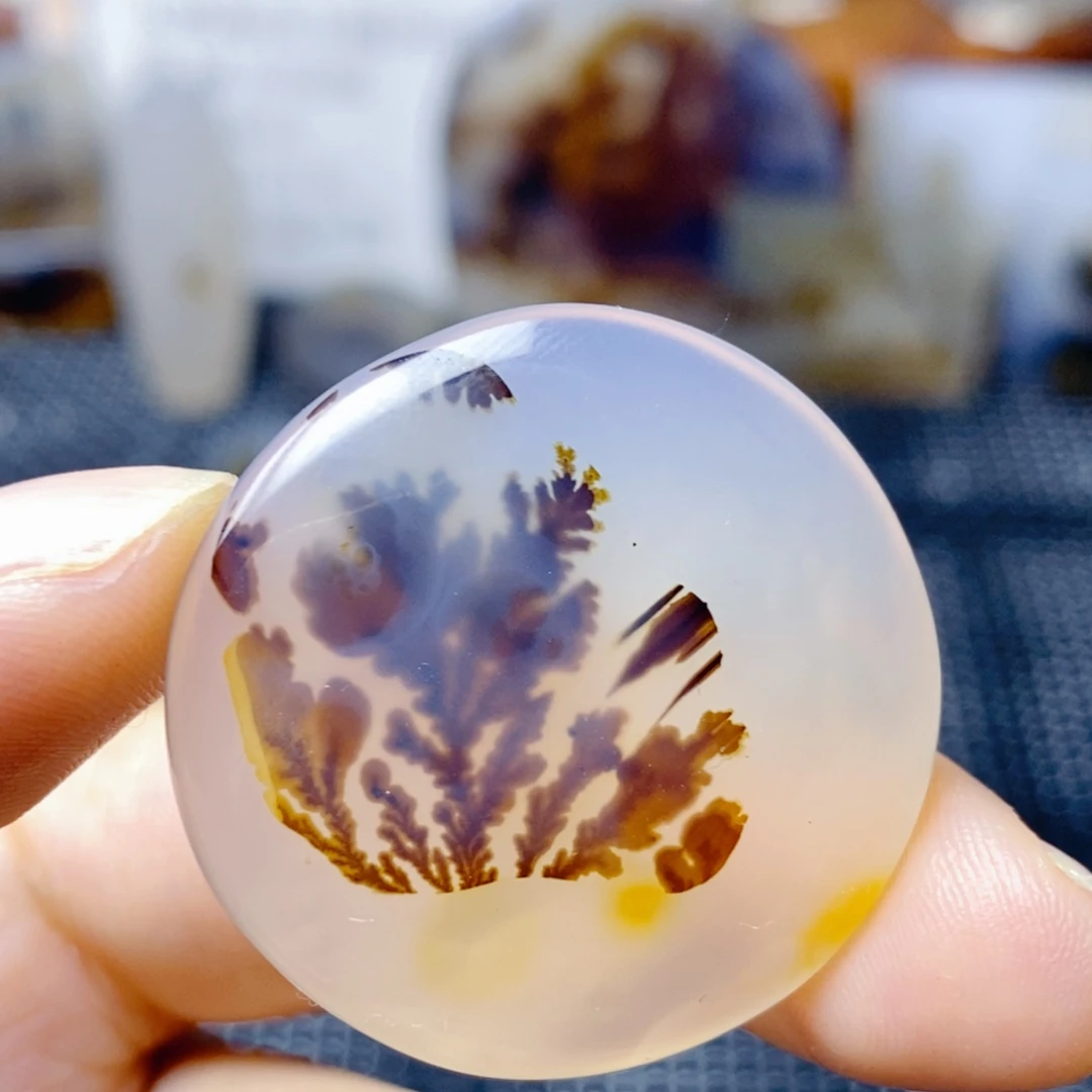 玛瑙/玉髓未镶嵌珠宝奇石