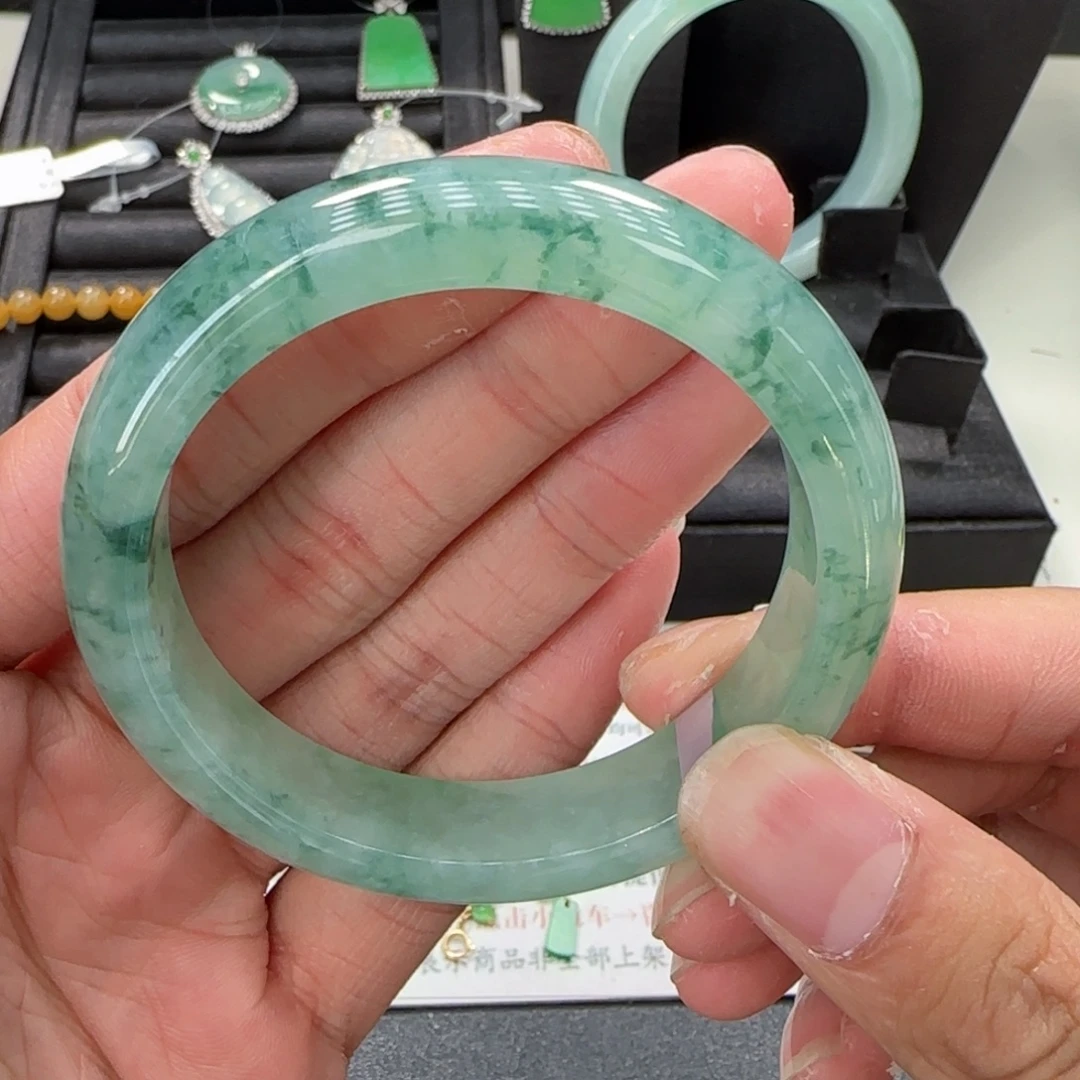 k***a翡翠未镶嵌手镯手镯