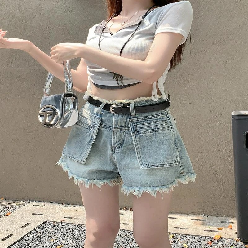 宽松热裤大码夏季牛仔短裤直筒阔腿设计感高腰显瘦a字浅色毛边女