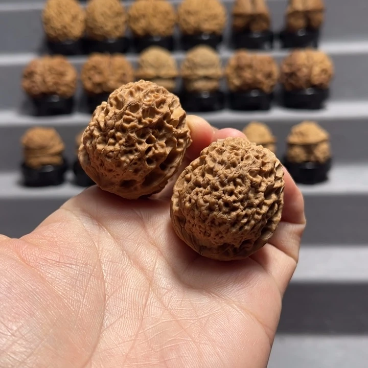 文玩核桃把件8-51