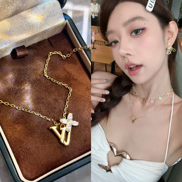 铜合金项链 B1505 十字花项链