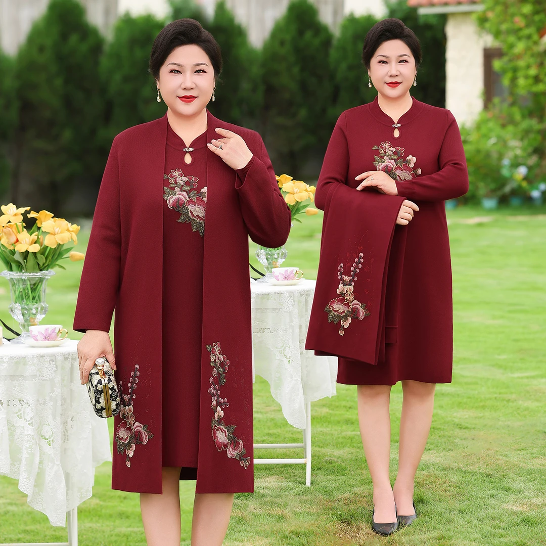 中老年女秋装新中式针织套装大码洋气绣花妈妈气质两件套WM25800