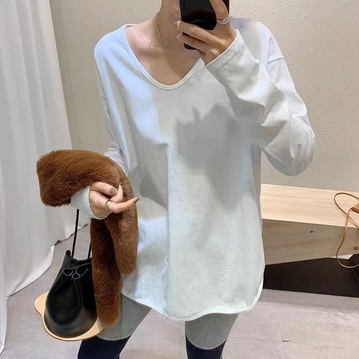 春季薄款U领侧开叉百搭打底衫