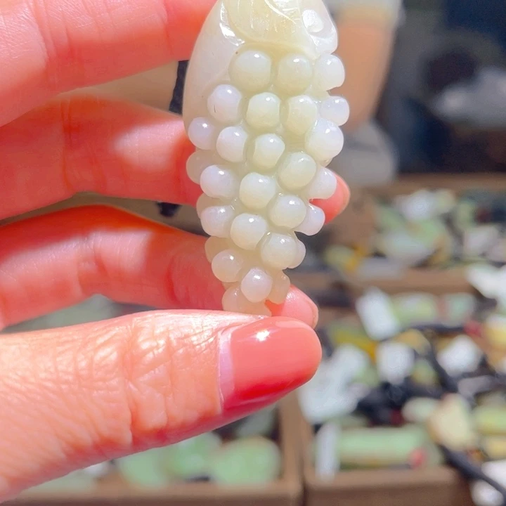 【闪购商品】和田玉未镶嵌颈饰