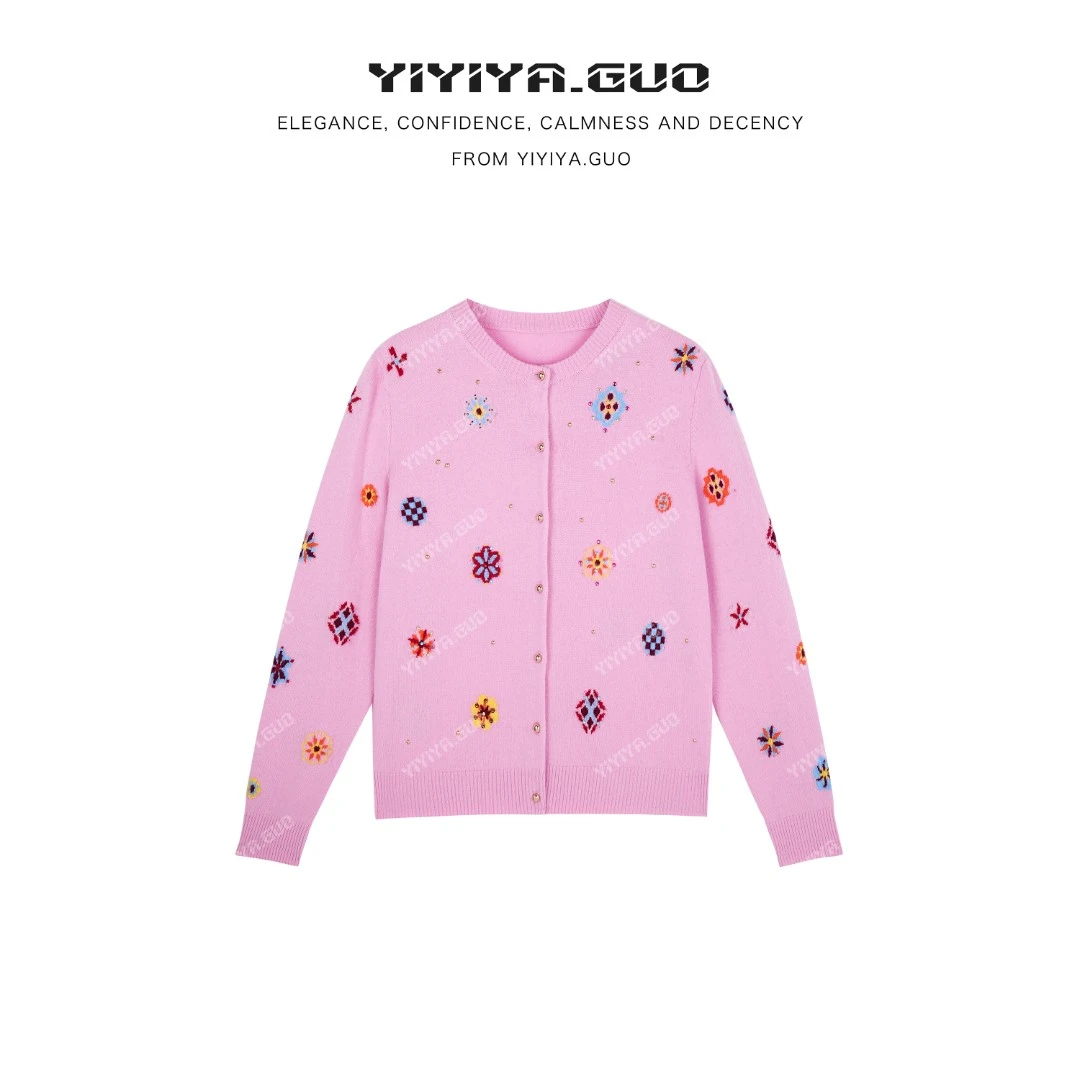 yiyiya.Guo艺艺吖【彩宝】秋冬圆领刺绣针织开衫长袖上衣080323SS52