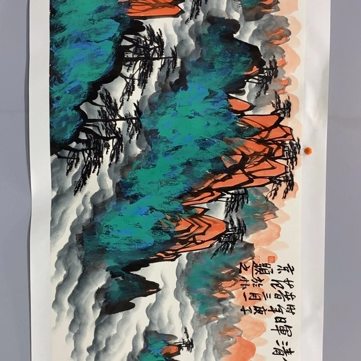 手绘作品等多种形式进行