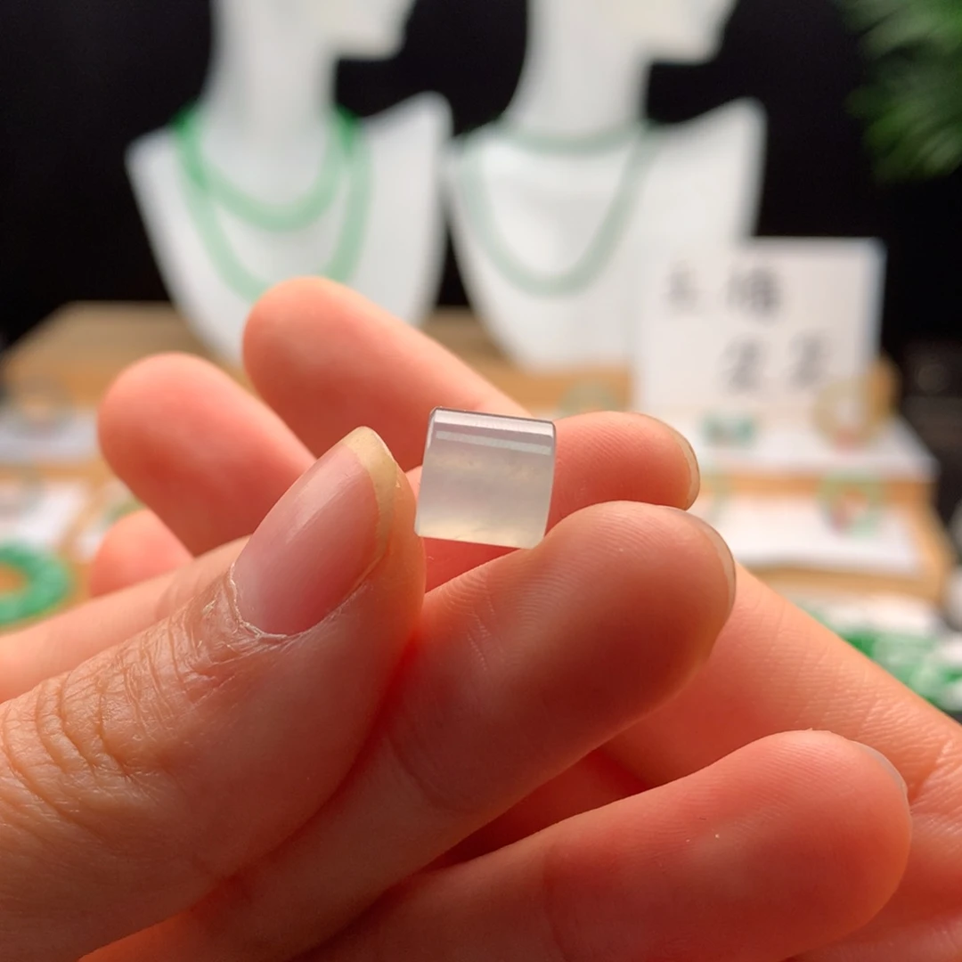 翡翠未镶嵌颈饰甜**板天然缅甸A货翡翠