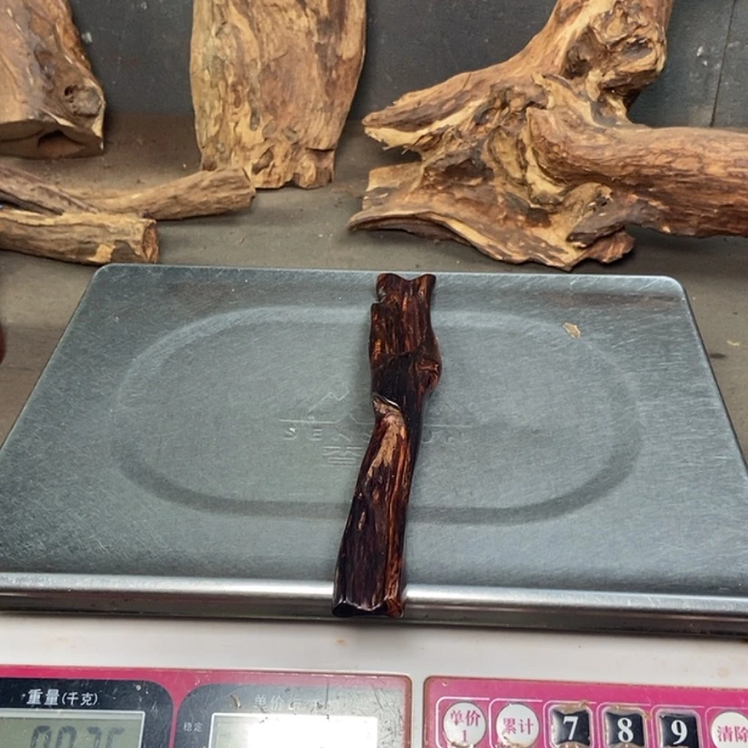 【闪购商品】黄花梨/降香黄檀成*