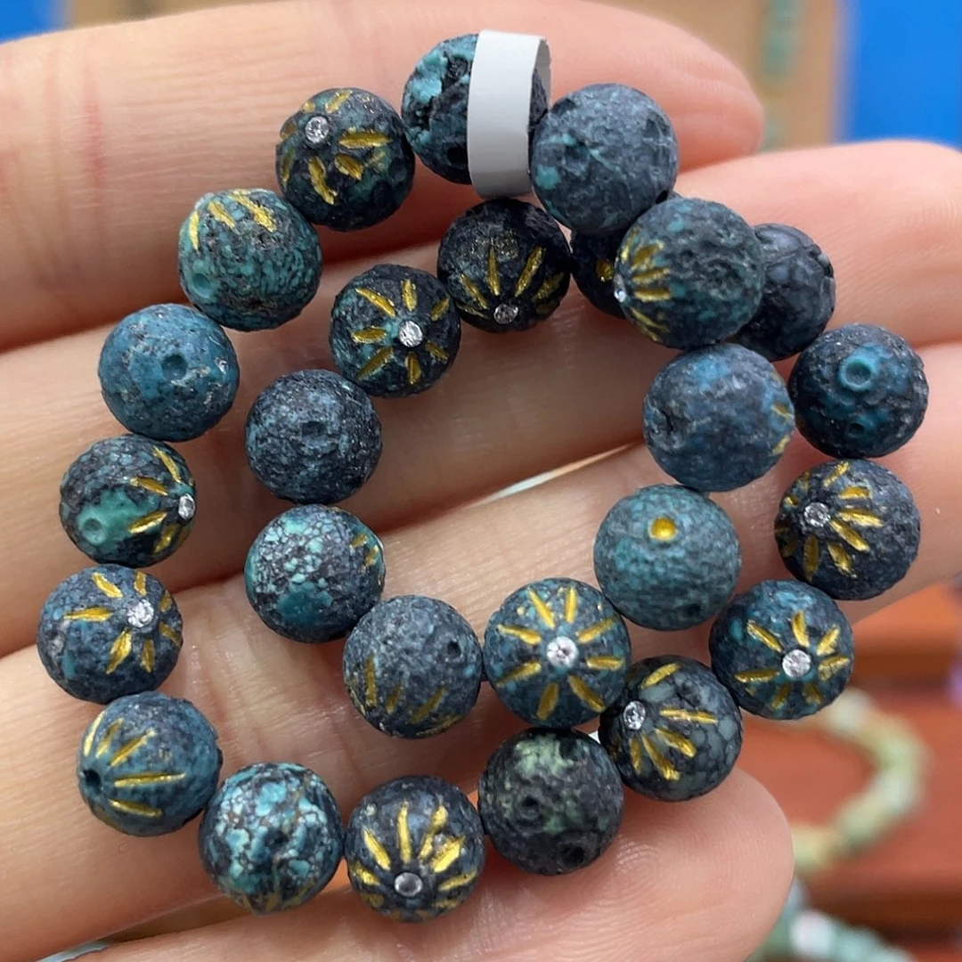 绿松石未镶嵌珠宝奇石