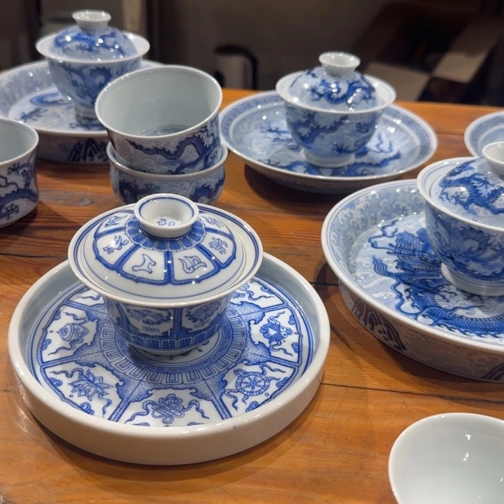 正***明景德镇陶瓷美术作品