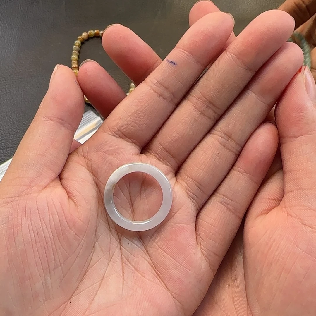 定制翡翠未镶嵌天然