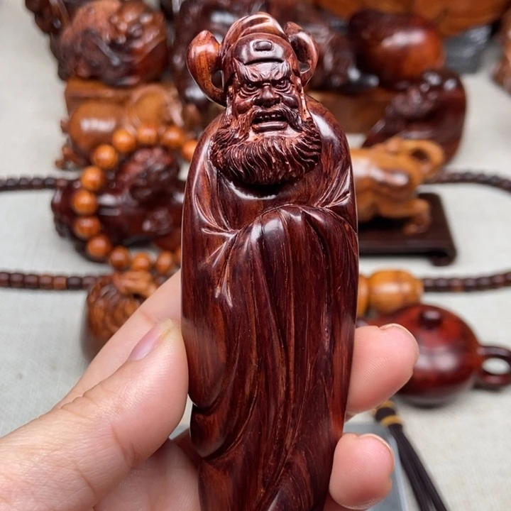 黄花梨/降香黄檀把件钟馗