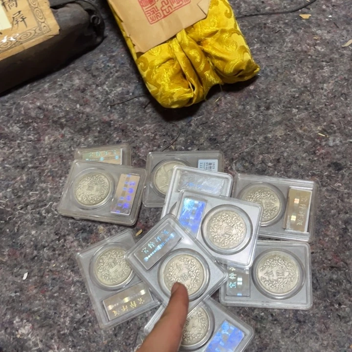 瓷片都是自己家的拍就完